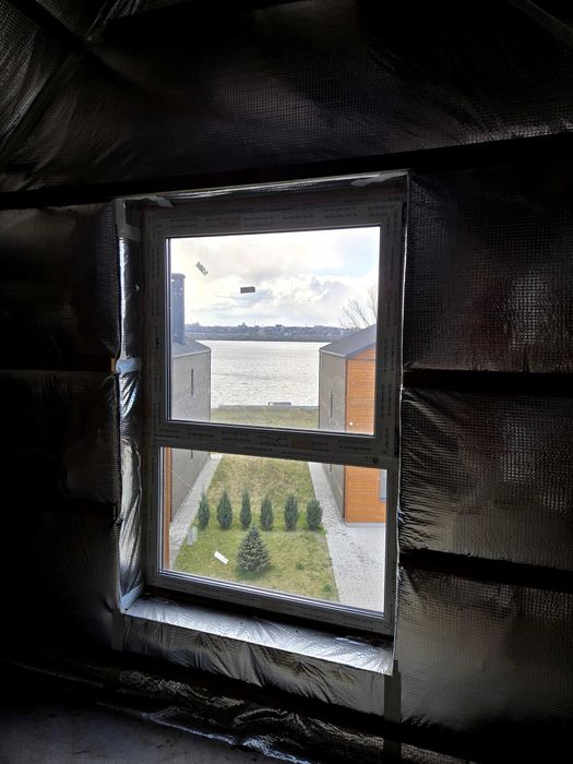 Продаж таунхаусу з видом на р. Дніпро в ЖК «Comfort City Lagoon».