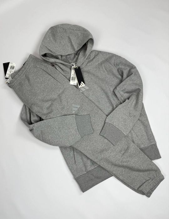 Чоловічий сірий Костюм Adidas