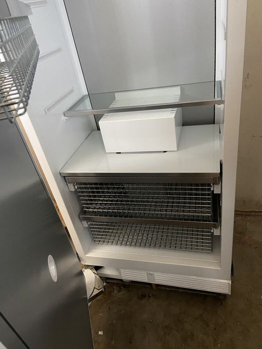 Морозильна камера Miele F2802VI MasterCool Series 30" Smart