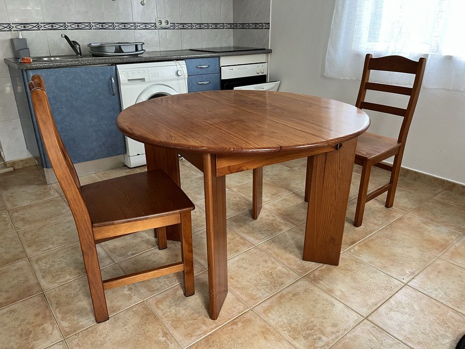 Mesa de cozinha/ sala