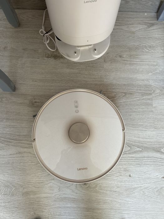 Robot sprzatajacy Lenovo t1s pro