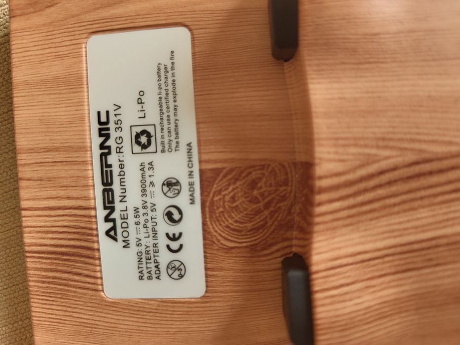 Consola Portátil Anbernic RG 351v + Bolsa e cartões de memória