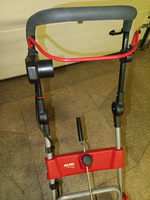 электрический снегоуборщик AL-KO SnowLine 46 E