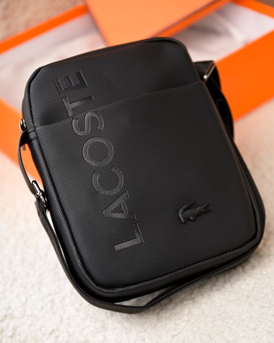 Чоловічя сумка через плече Lacoste
