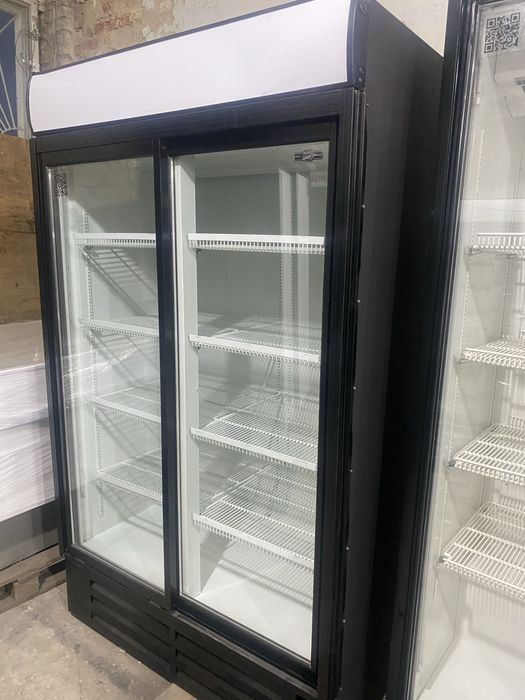 Холодильник для напитков Холодильный шкаф Витрина Ларь Барный Доя бара