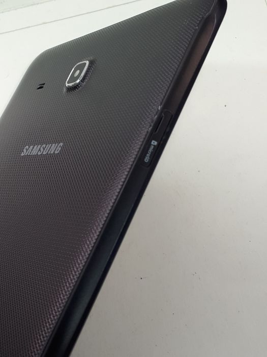 Планшет Samsung Galaxy Tab E (SM-T560)
