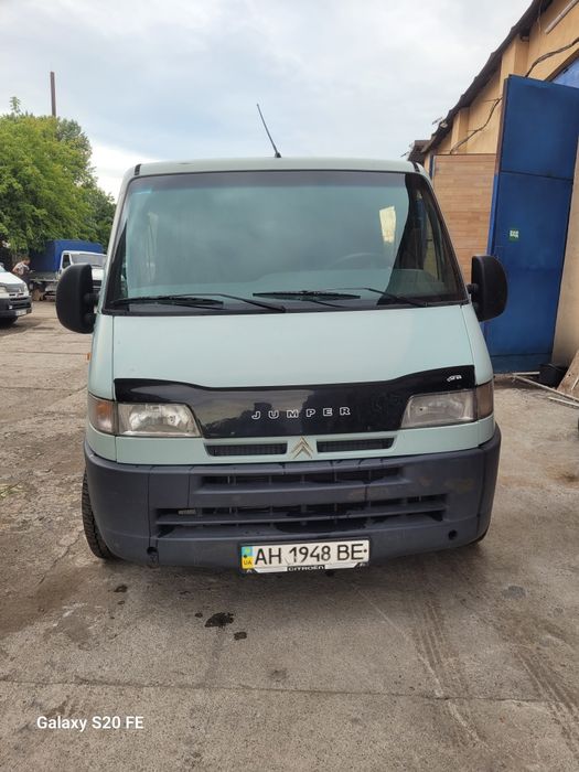 Продам Ситроен Джампер 2000 года 2.5  Т. Д