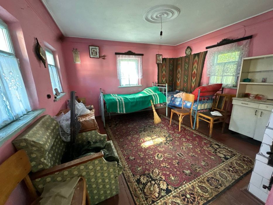 Продам будинок в селі Кадиївці