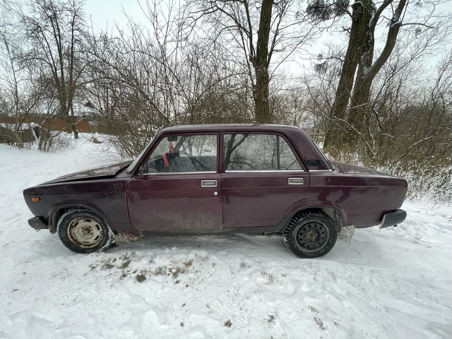 Продам ваз 2107