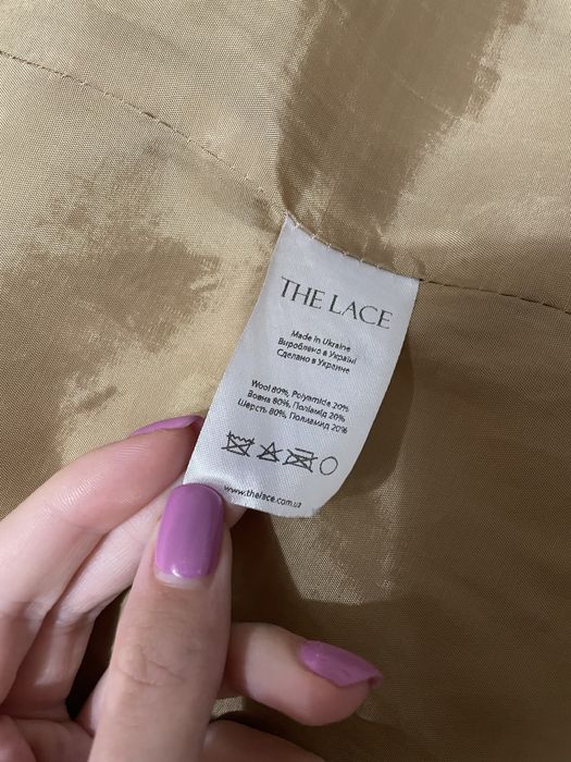 В ідеальному стані пальто українського бренду the lace, wool 80%