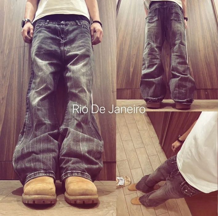 Джинсы balenciaga flared 25ss jeans type клеш