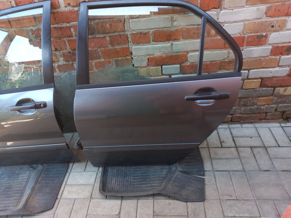 Двери митсубиси лансер 9