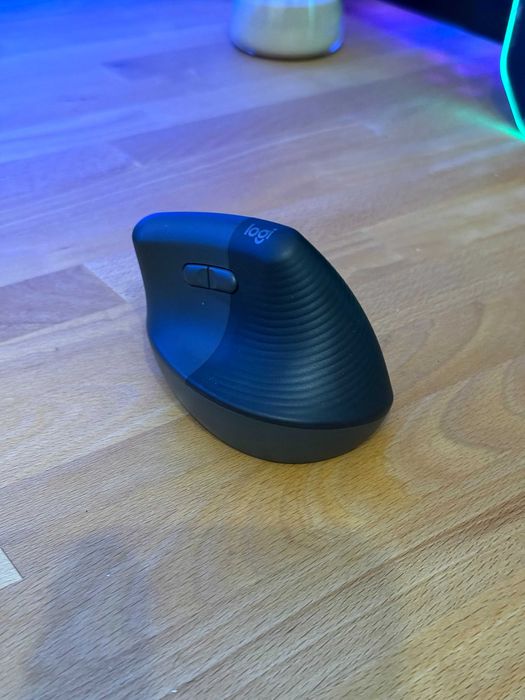Rato Logitech LIFT - Ergonómico Vertical
