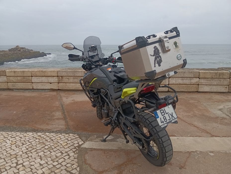 Benelli TRK 702 X
