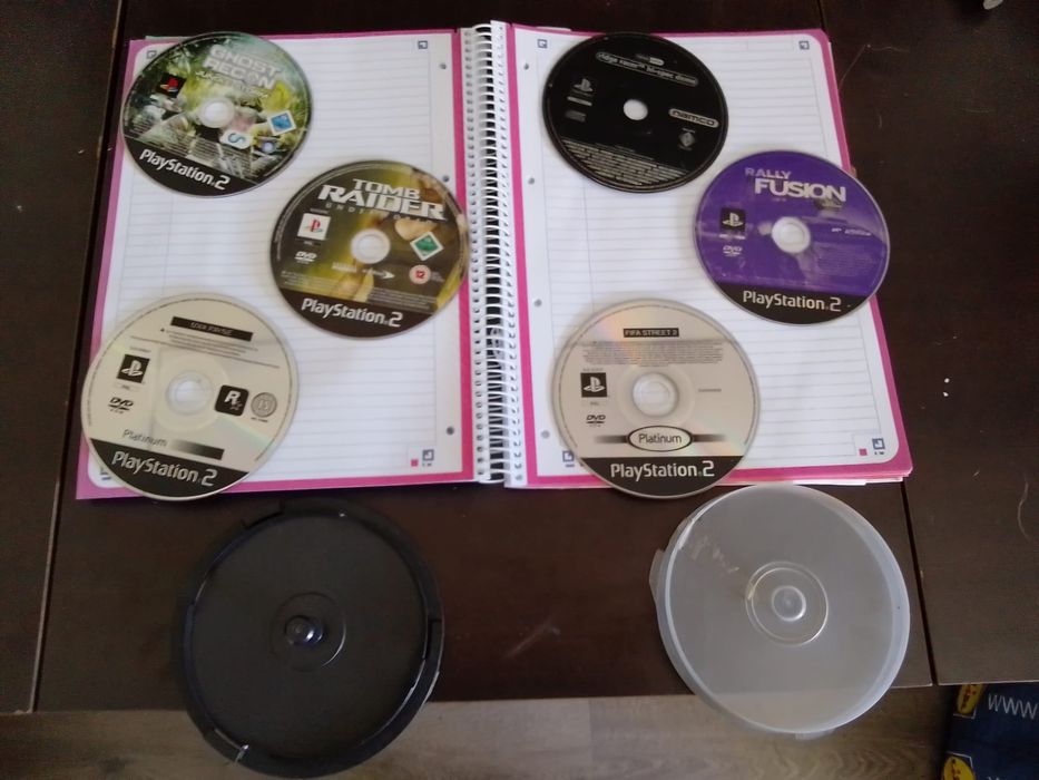 Vendo lote completo de 6 jogos originais para a consola PlayStation 2 (PS2).