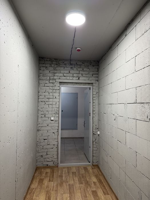 Сдам в аренду кладовку на этаже в доме ЖК Яскравий-6