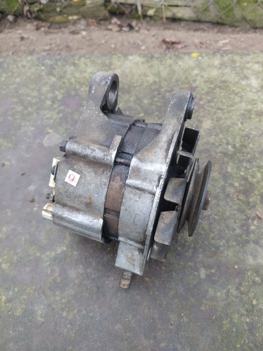 Продаю генератор на Таврию - Славуту - Ваз