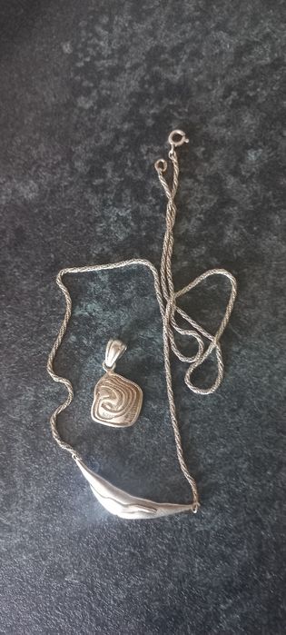 Łańcuszek i zawieszka srebrna damska