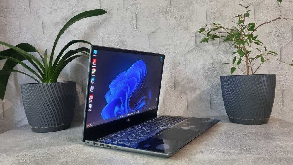 Ігровий Dell VOSTRO 7500 I7-9750H DDR4-16 SSDm2-512gb RTX 1650-4GB
