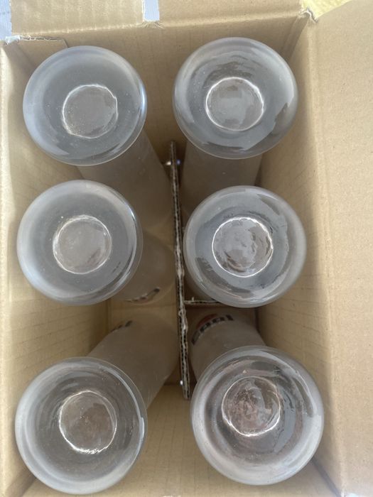 Conjunto de copos antigos