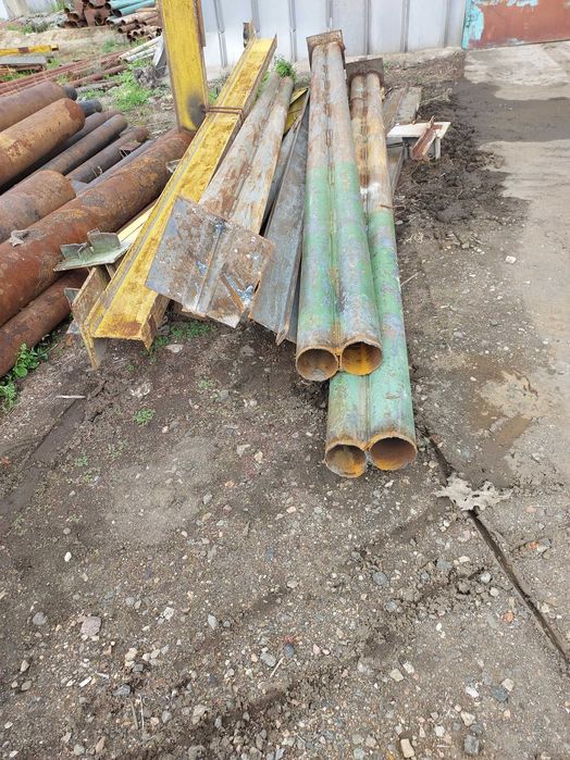 Колоны стальные трубостойки 5,2 м и 6 м. из трубы 159 и 108 -89