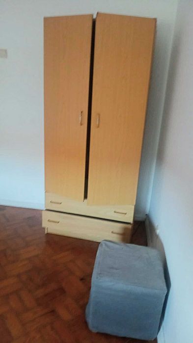 Quarto p/ alugar