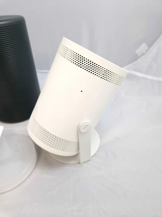 Projektor Smart Samsung The Freestyle (Projektor rozmywa obraz)