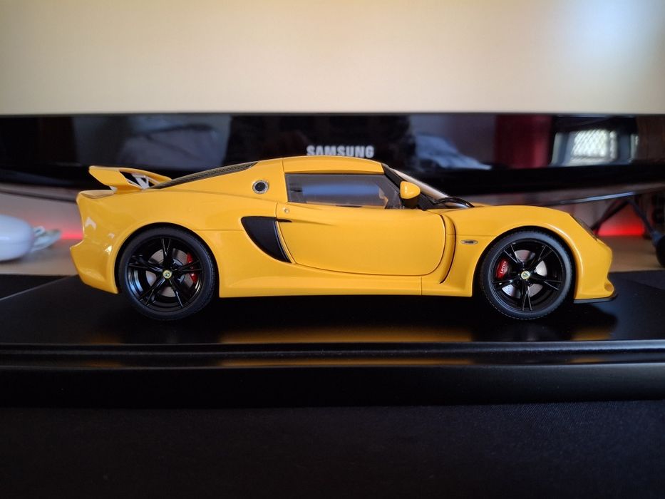 AutoArt 1:18 Lotus Exige S
