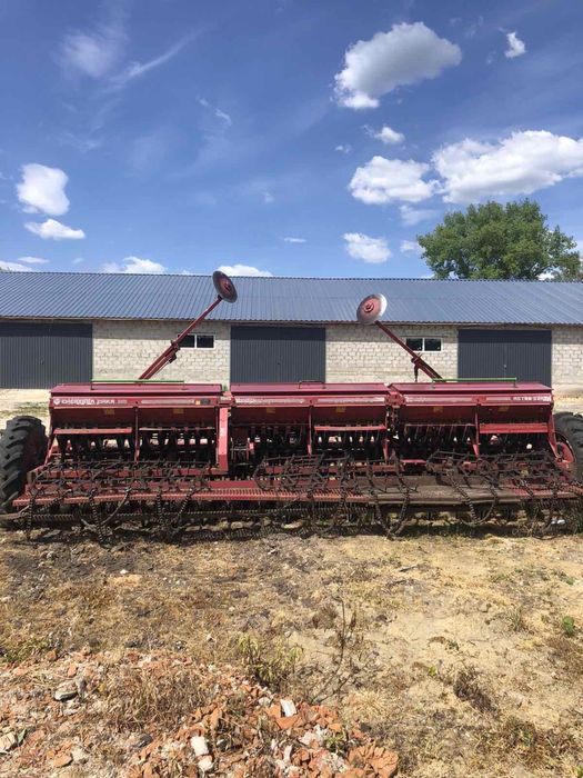 Продам сівалку червона зірка