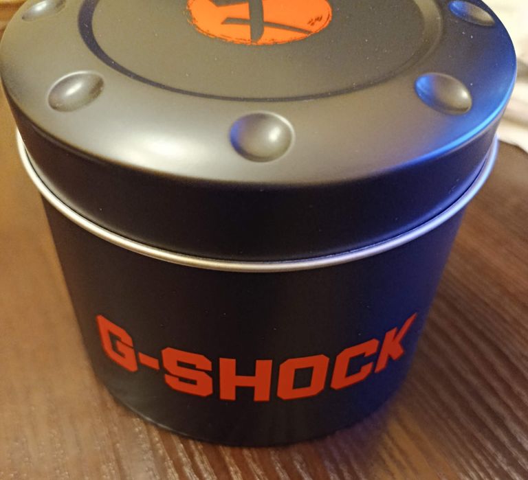 Годинник G-SHOCK GM-5600RH-1 Special Edition Оригінал Новий
