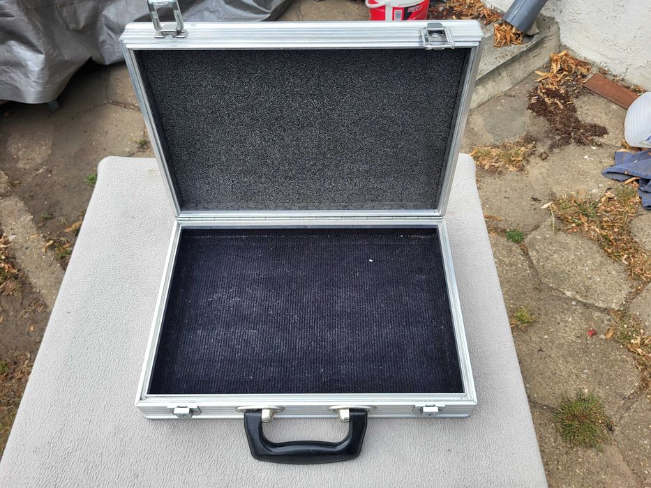 35x23x6 Walizka case flightcase FAKTURA