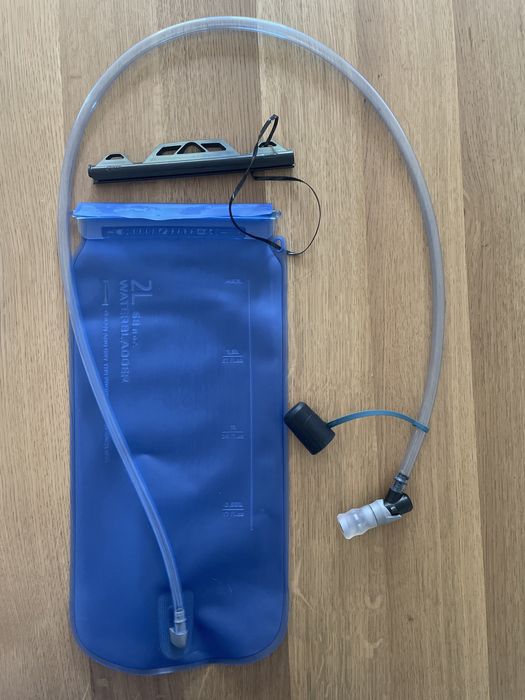 Bukłak Decathlon waterbladder camelbak 2L