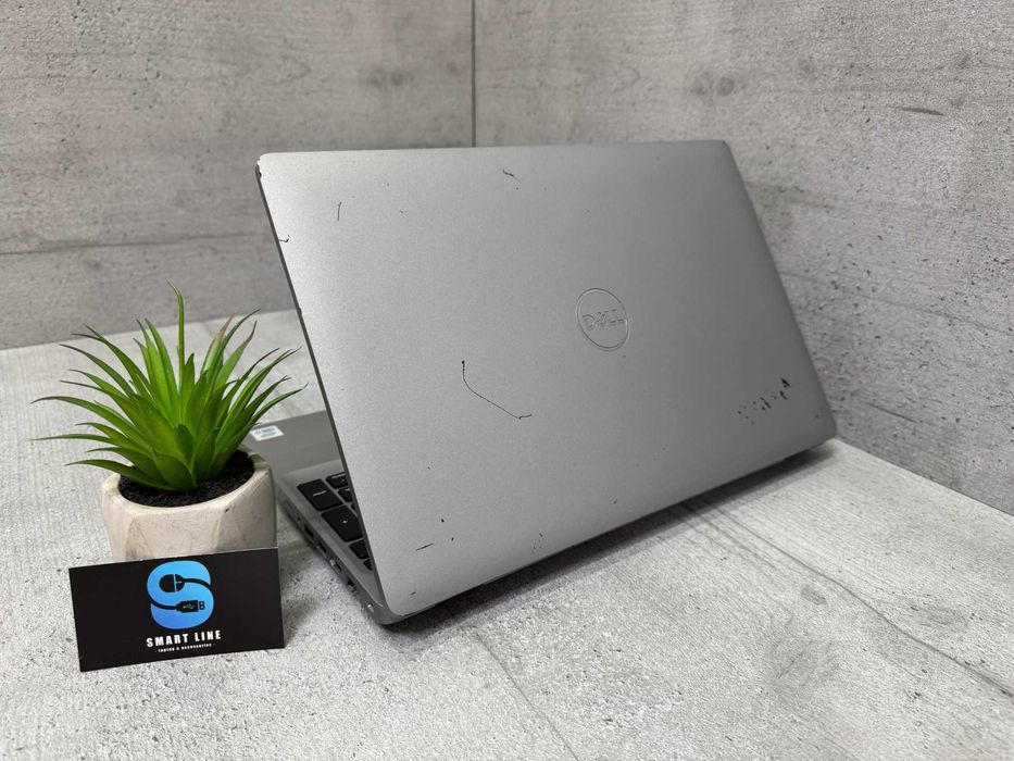 Стильний ноутбук Dell Precision 3551/i7-10750H/Quadro/15.6"/500gb ssd