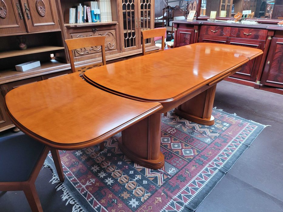 Mesa de sala em madeira maciça - Extensível - óptimo estado