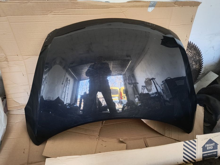 Maska przednia Suzuki Swift