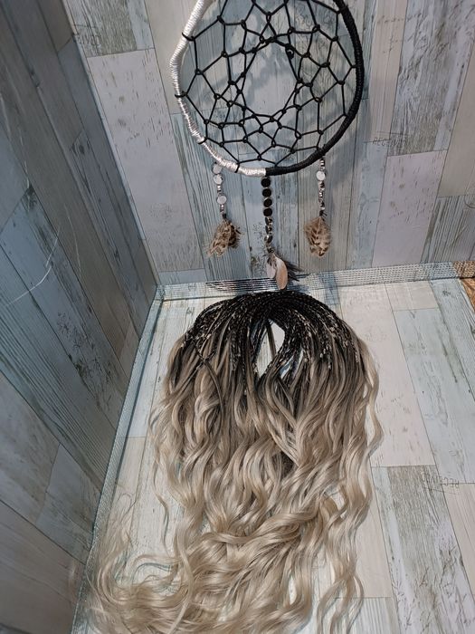 Де локони , афрокосички