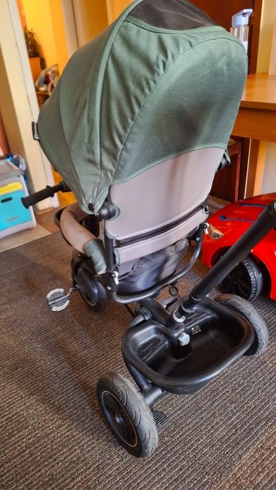 Spędzam trójkołowy rower