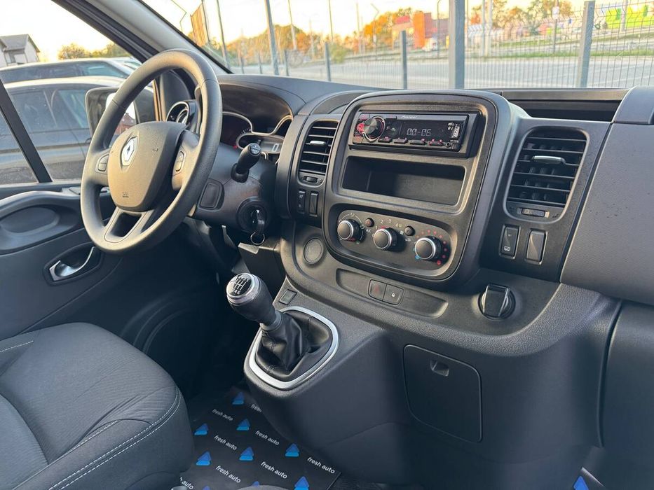 Renault Trafic 2021 freshauto