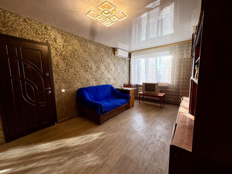 Продаж кімнати вул Глобинська/Батитського 20 ТРЦ Француський Бульвар