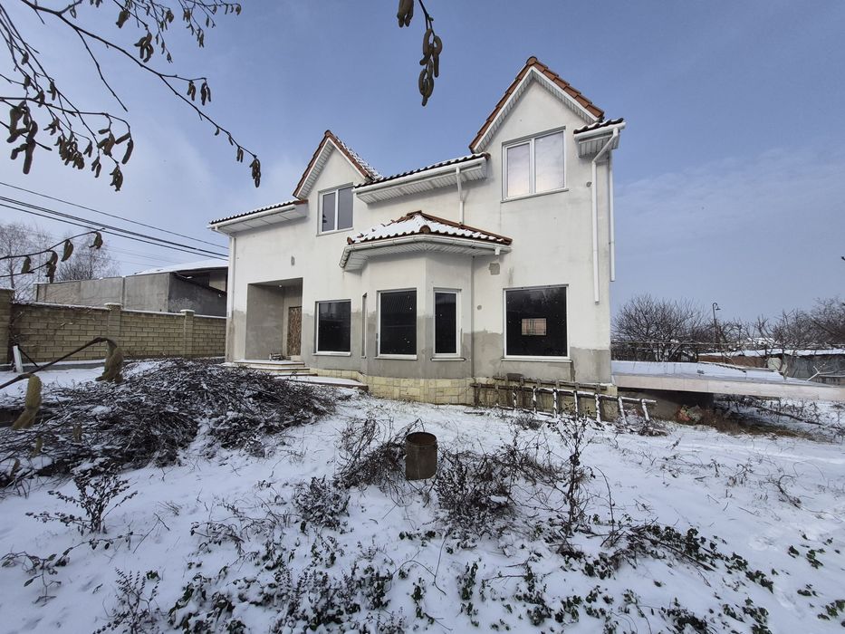 Продам капитальный дом в Черноморске