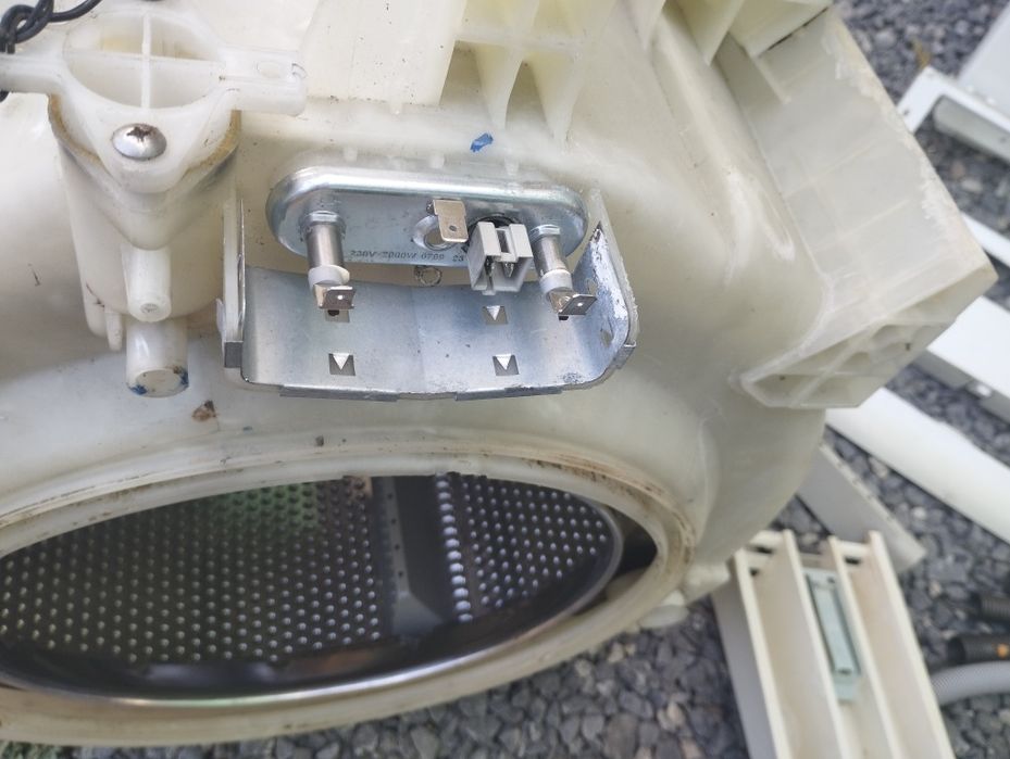 Продам пральну машинку WF B1062 Samsung по запчастям