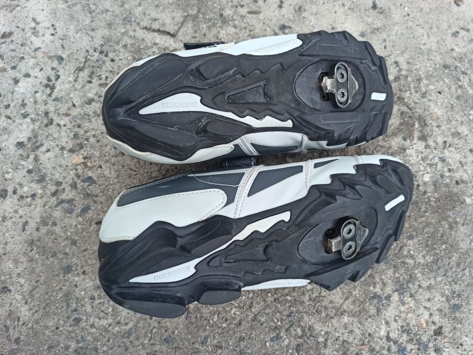 Велотуфлі Shimano spd 38р 24см з шипами sm-sh51