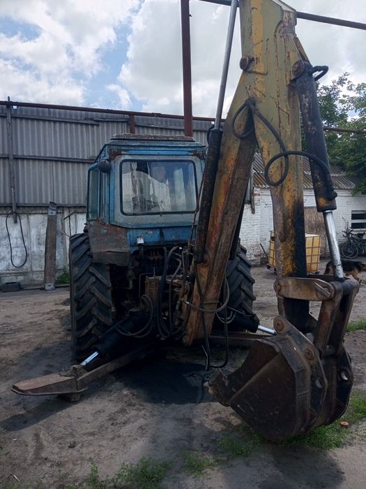 Продам екскаватор