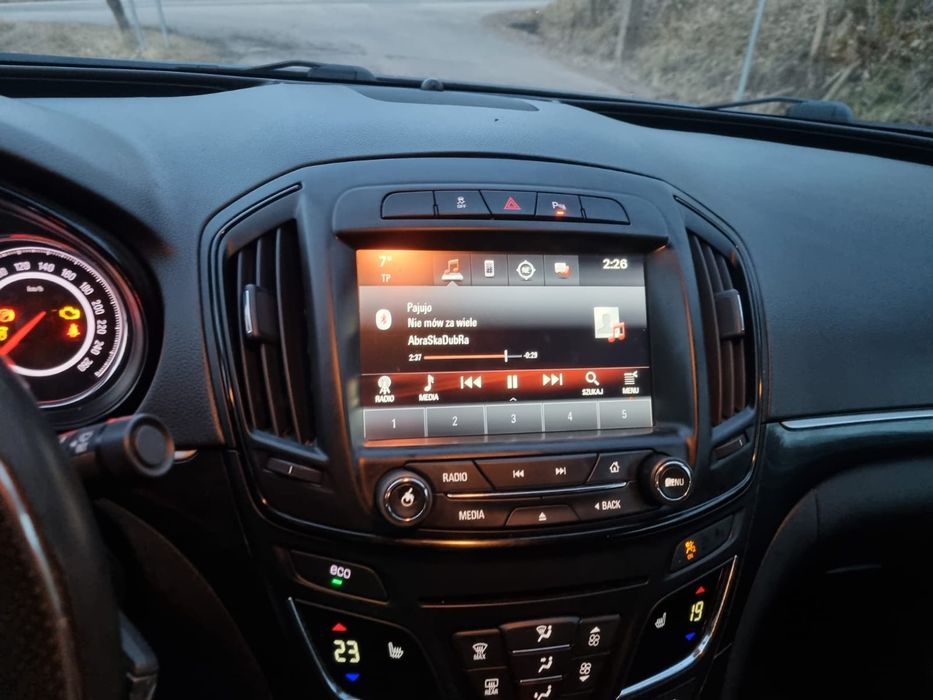 Sprzedam Opla Insignia