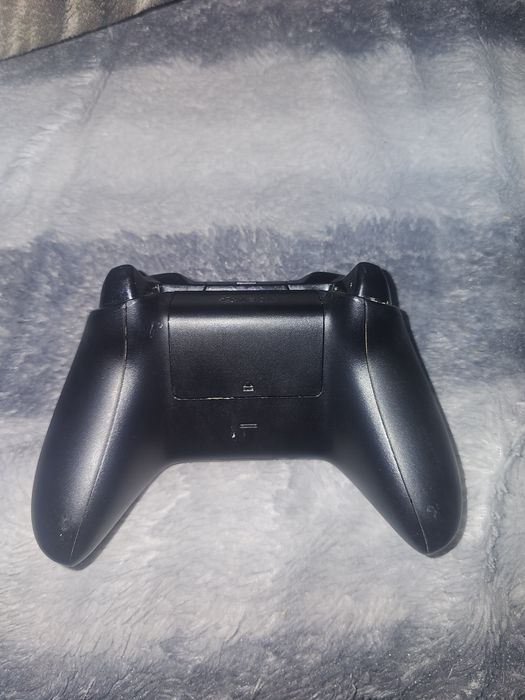 Kontroler / Pad Xbox One czarny (Model 1537)