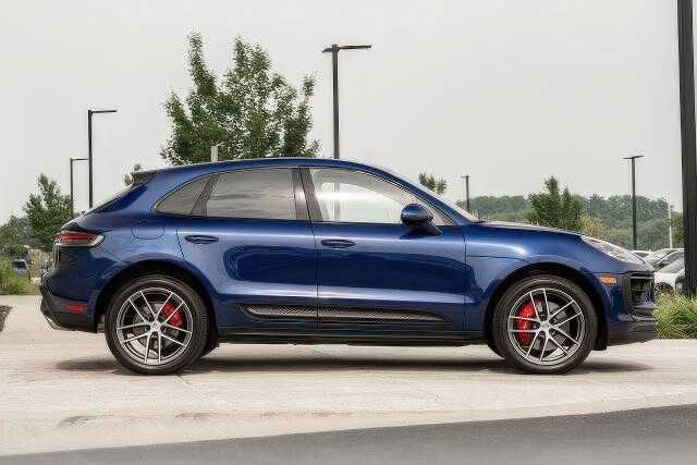 2022 Porsche Macan S