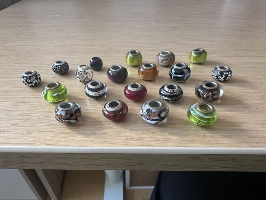 Charmsy beadsy koraliki Pandora Apart murano różne kolory zdobione