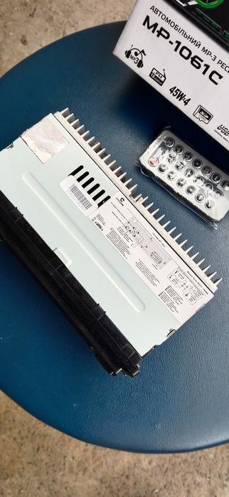 Автомобильный МР-3.