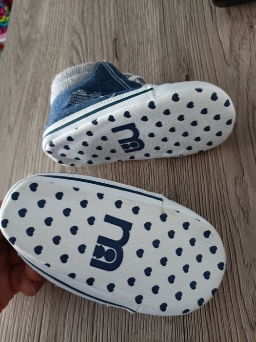 Buty niechodki rozmiar 19