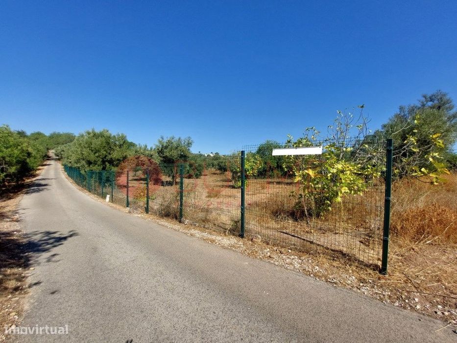 Terreno Misto com Projeto em Betunes, Loulé